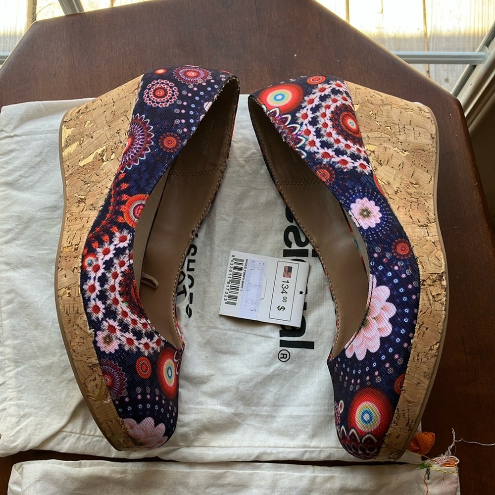 Desigual Vibrant Colorful Patterned Wedge Heels size 38 / 7.5